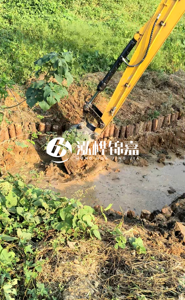 德州河道清淤專業(yè)施工-打完松木樁后為何需要立即清理淤泥？