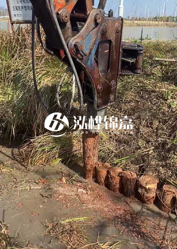 松木樁施工雙排支護(hù)樁和單排支護(hù)樁的區(qū)別？什么時(shí)候采用雙排？